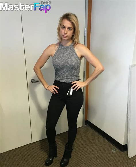 Iliza Shlesinger nude pictures, onlyfans leaks, playboy photos,。